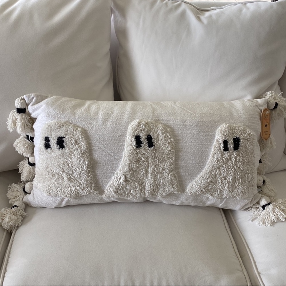 New Sweet Street White Halloween GHOST pillow TikTok To Match Rachel Zoe…